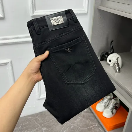 アルマーニ ジーンズ