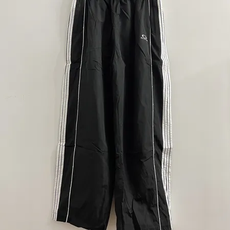 バレンシアガ カジュアルパンツ