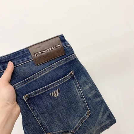 アルマーニ ジーンズ