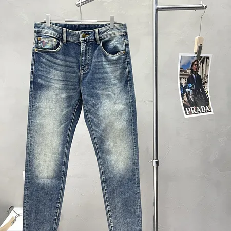 フェンディ ジーンズ