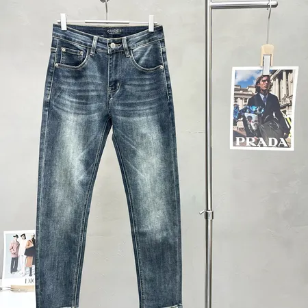 グッチ ジーンズ