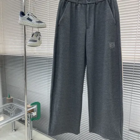 ロエベ カジュアルパンツ