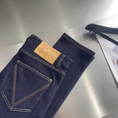 ボッテガ ヴェネタ ジーンズ