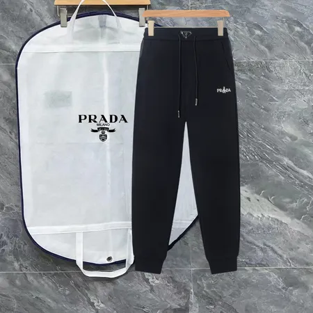 プラダ カジュアルパンツ