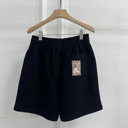 プラダ ショートパンツ