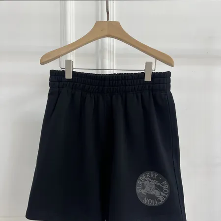 プラダ ショートパンツ