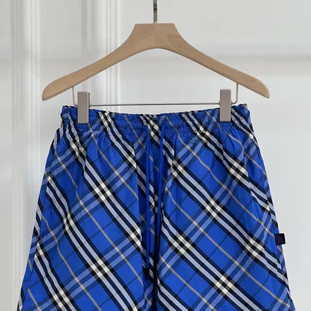 プラダ ショートパンツ