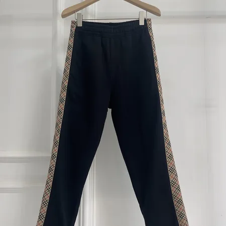 バーバリー ス カジュアルパンツ