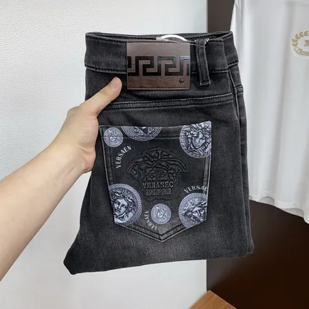 ヴェルサーチ ジーンズ