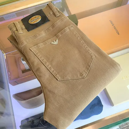 アルマーニ ジーンズ