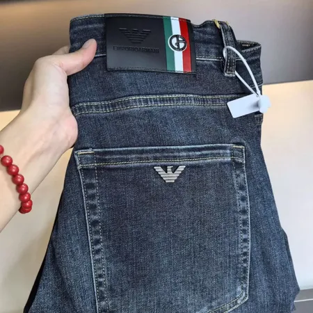 アルマーニ ジーンズ