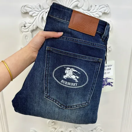 バーバリー ス ジーンズ