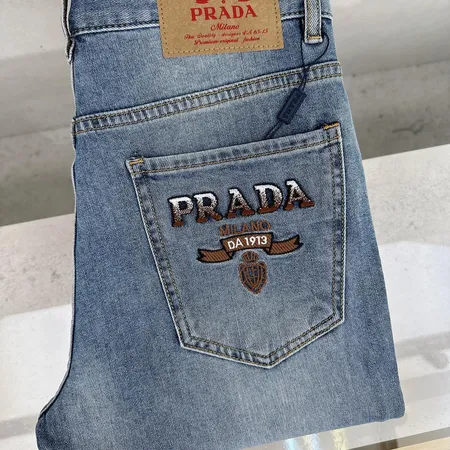 プラダ ジーンズ