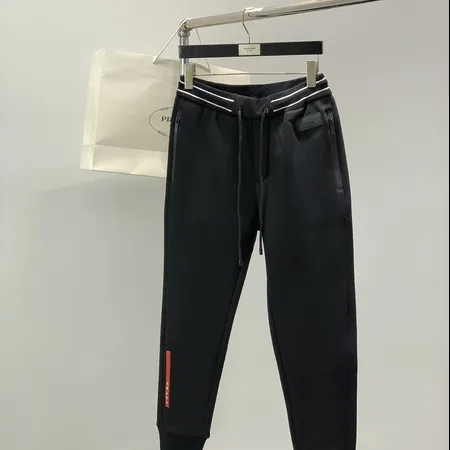 プラダ カジュアルパンツ