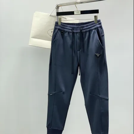 プラダ カジュアルパンツ