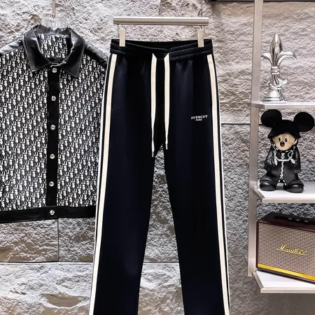 ジバンシィ カジュアルパンツ