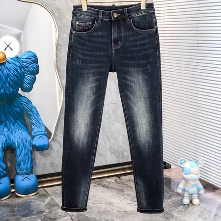 グッチ ジーンズ