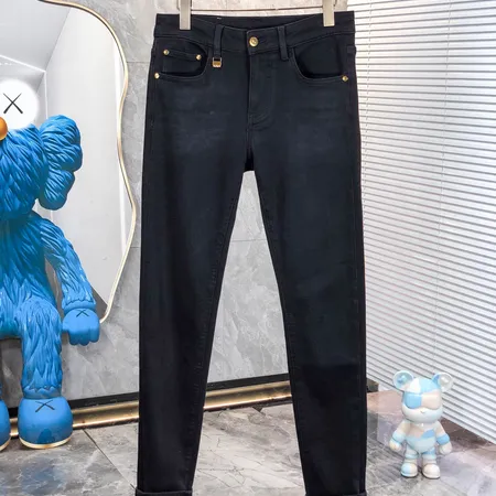 バーバリー ス ジーンズ