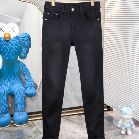 グッチ ジーンズ