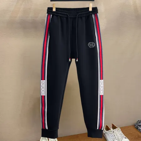 グッチ カジュアルパンツ