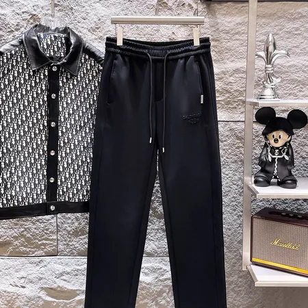 バレンシアガ カジュアルパンツ