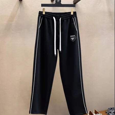 プラダ カジュアルパンツ