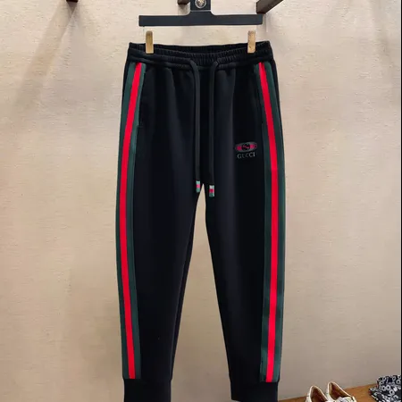 グッチ カジュアルパンツ