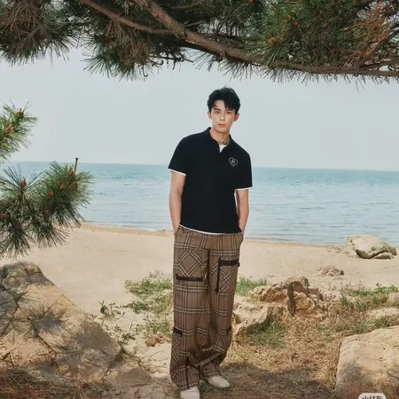 バーバリー ス カジュアルパンツ