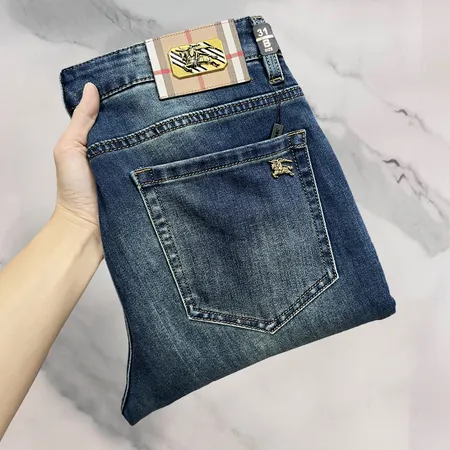 バーバリー ス ジーンズ