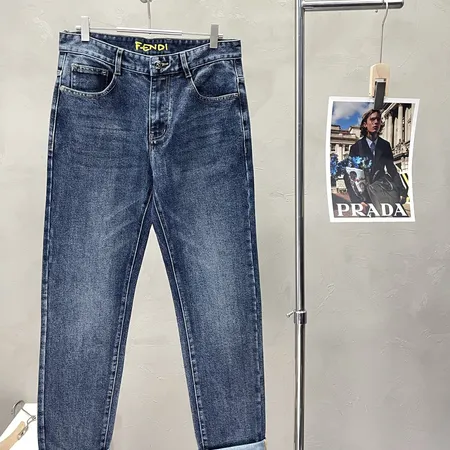 フェンディ ジーンズ