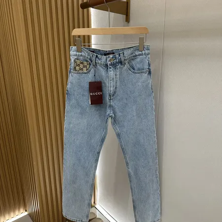 グッチ ジーンズ
