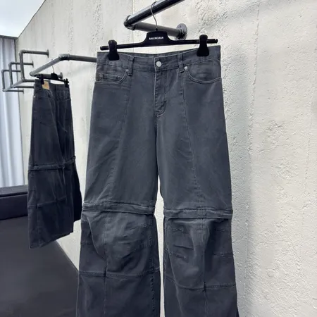 バレンシアガ ジーンズ