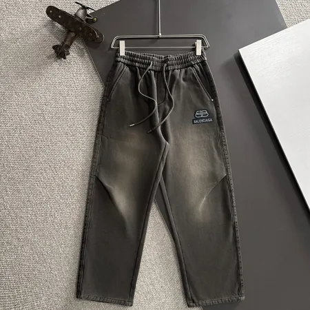 バレンシアガ カジュアルパンツ
