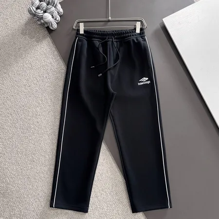 バレンシアガ カジュアルパンツ