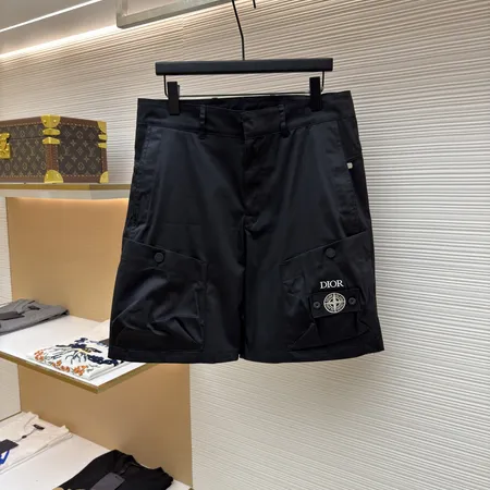 グッチ ショートパンツ
