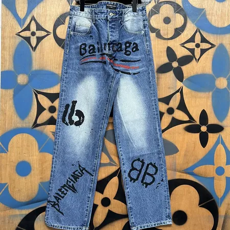 バレンシアガ ジーンズ