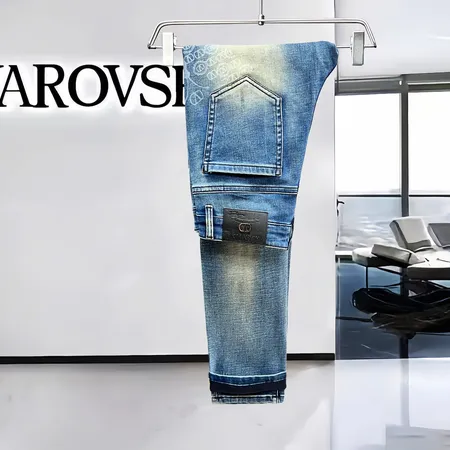 ヴァレンティノ ジーンズ