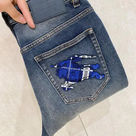 バーバリー ス ジーンズ