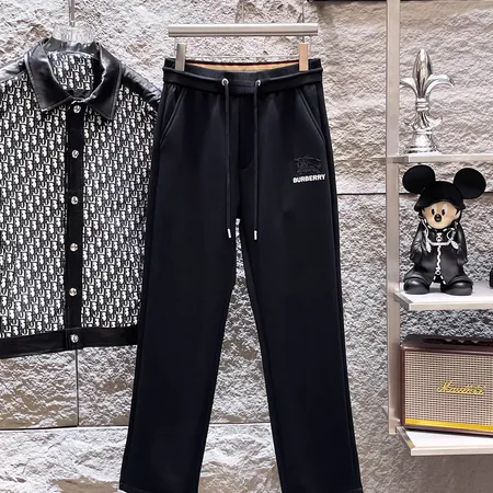 バーバリー ス カジュアルパンツ