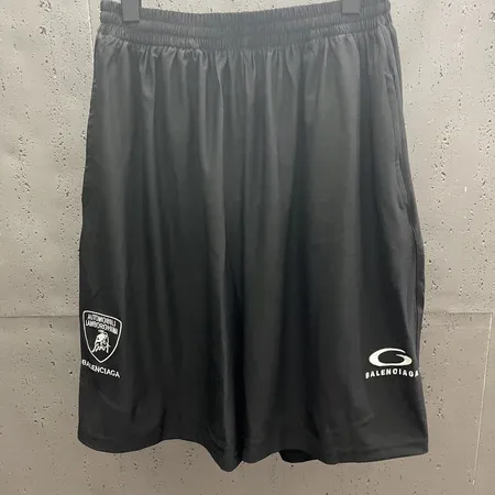 セリーヌ ショートパンツ