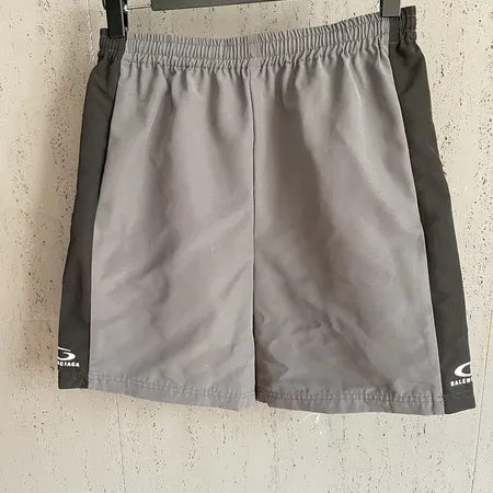 セリーヌ ショートパンツ