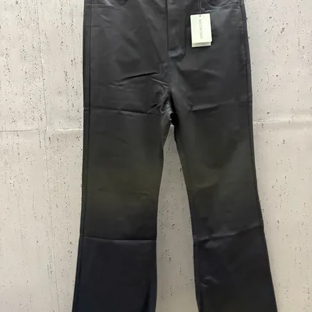 バレンシアガ ジーンズ