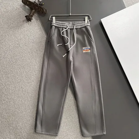 グッチ カジュアルパンツ