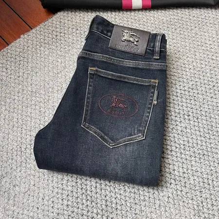 バーバリー ス ジーンズ