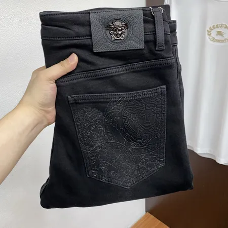 ヴェルサーチ ジーンズ