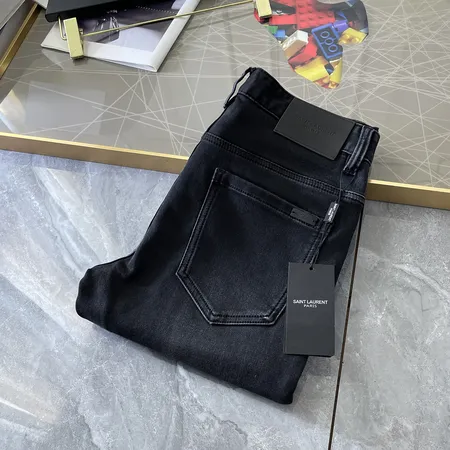 イブサンローラン ジーンズ