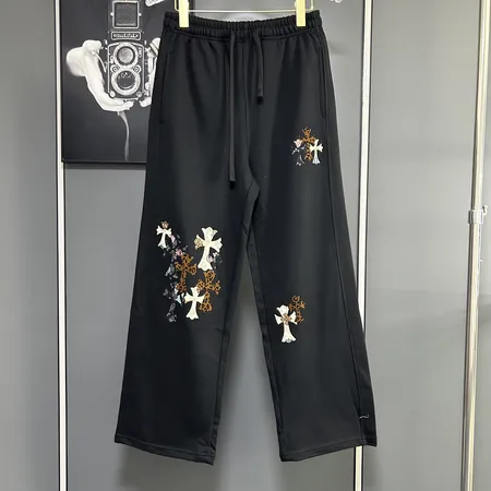 クロムハーツ カジュアルパンツ