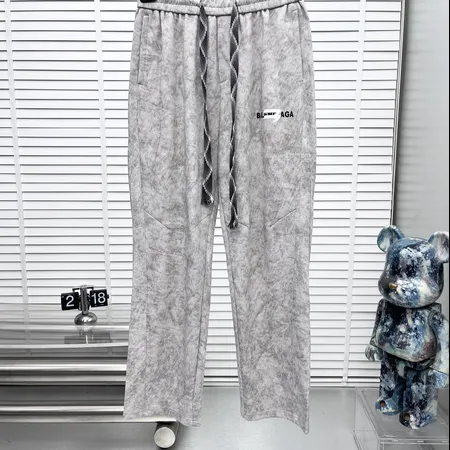 バレンシアガ カジュアルパンツ