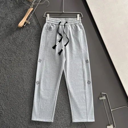 ジバンシィ カジュアルパンツ