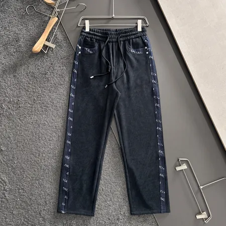 バレンシアガ カジュアルパンツ